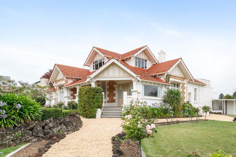 Delgattie Estate - Tourism Gold Coast 0