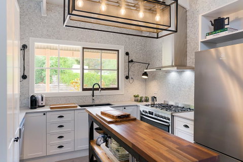 Designer Town Villa - Tourism Gold Coast 1