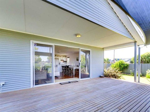 Do Drop Inn - Tourism Gold Coast 2