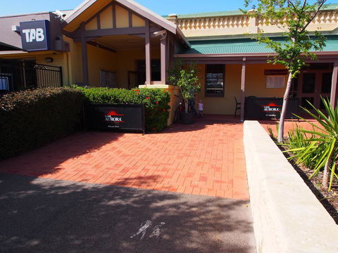 Dongara Hotel Motel - Tourism Gold Coast 0