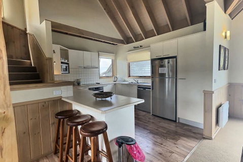 Dragonfly Chalet - Tourism Gold Coast 2