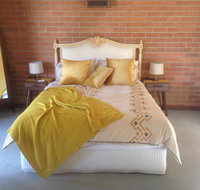 Dunolly Broadway BB - Gold Coast