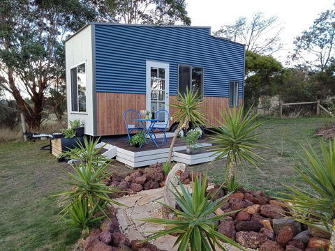 Dyl & Lil's Tiny House On Wheels - Tourism Gold Coast 0