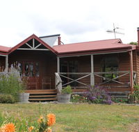 Eagle's Roost Farmstay BB - Tourism Gold Coast