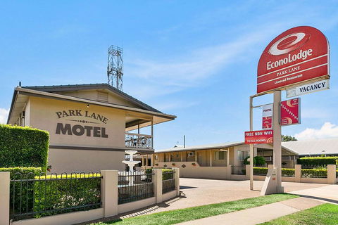 Econo Lodge Park Lane - Tourism Gold Coast 0