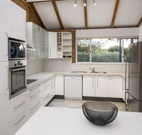 EeBee House - Beautiful Family Home with Stunning Eagle Bay Views - Tourism Gold Coast