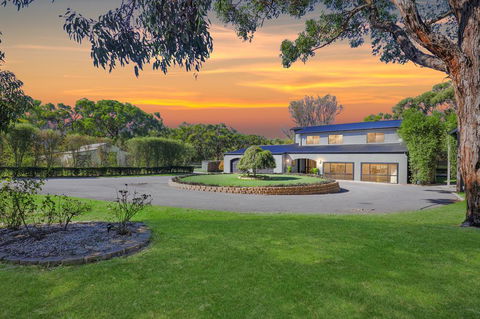 Elk Estate - Tourism Gold Coast 0