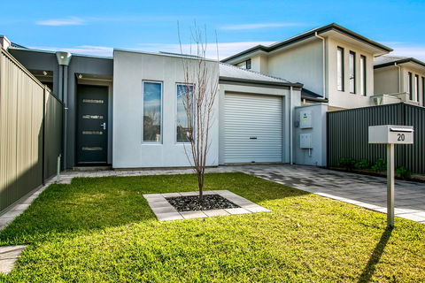 Ella House Adelaide - Tourism Gold Coast 2