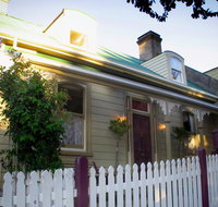 Ellie's Place on City Park - Tourism Gold Coast