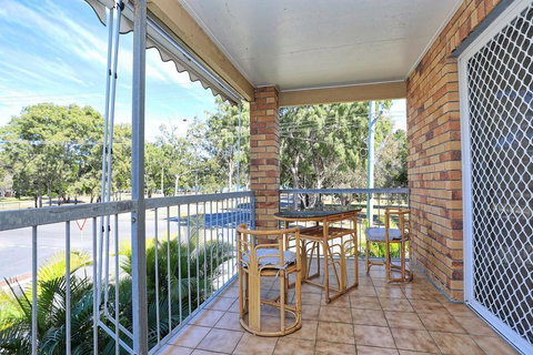 Enjoy Sunsets And Waterviews From Your Private Balcony - Tourism Gold Coast 0