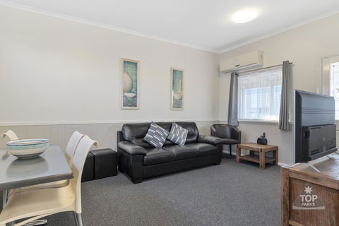 Esperance Bay Holiday Park - Tourism Gold Coast 1
