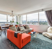 Exquisite 2 bed apartment with beach  city views - Tourism Gold Coast