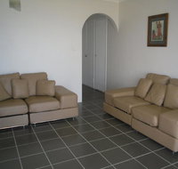 Fabulous location - Ground Floor Waterfront Unit Clearview Apartments - Tourism Gold Coast