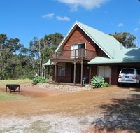 Farm Lane Retreat - Tourism Gold Coast