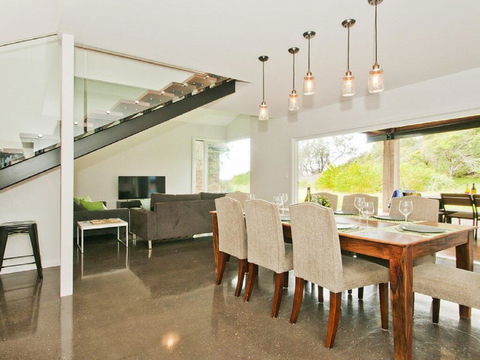 Farrant House - Modern And Contemporary - Tourism Gold Coast 2
