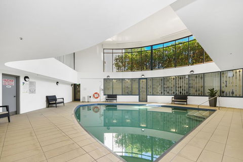 FAVOURITE GET-AWAY ON THE BEACHFRONT - Tourism Gold Coast 2