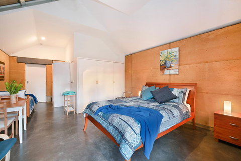 Ferndale B&B - Tourism Gold Coast 3