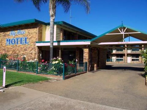 Fig Tree Motel - Tourism Gold Coast 0