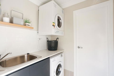 Figtree House - Tourism Gold Coast 3