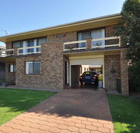 Flat 1/15 Dalmeny Drive - Tourism Gold Coast