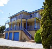 Flat 2 - 3 Bay Lane - Tourism Gold Coast