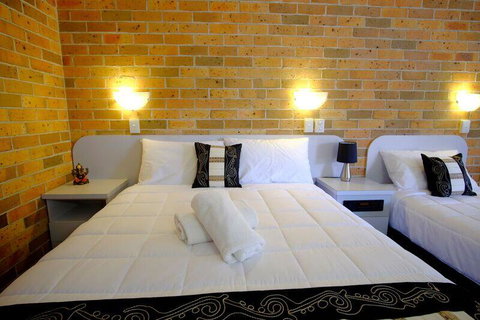 Forster Palms Motel - Tourism Gold Coast 1