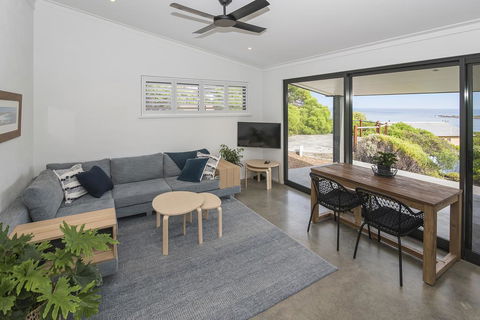 FortyTwo Mini - Tourism Gold Coast 0