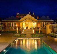 Freeman On Ford - Gold Coast