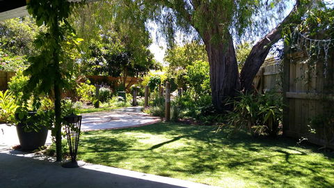 Friends Holiday House - Tourism Gold Coast 0