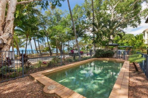 Fusilier Beachfrontviews - Tourism Gold Coast 0