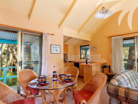 Fyshwicks Cottage - Tourism Gold Coast 0