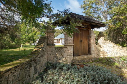 Garden Pavilion - Art House Yallingup - Tourism Gold Coast 0
