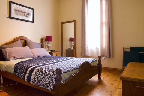 Gellibrand River Gallery Accommodation - Tourism Gold Coast 1