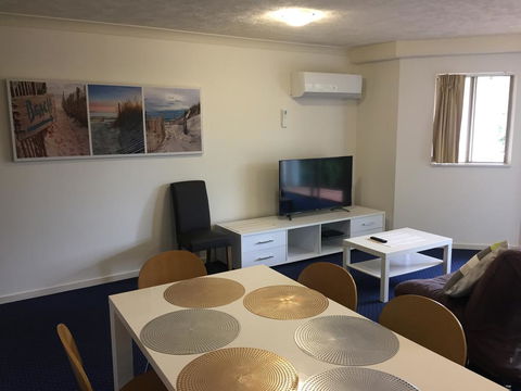 Gold Coast Family Apartment - Tourism Gold Coast 3