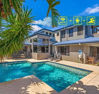 Gold Coast Stunning Waterfront Holiday Retreat - Tourism Gold Coast