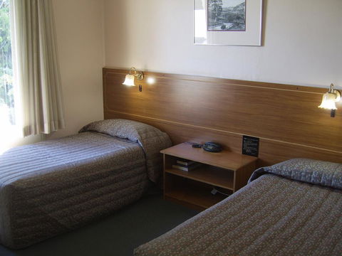 Golden Chain Garden Motor Inn Gundagai - Tourism Gold Coast 3