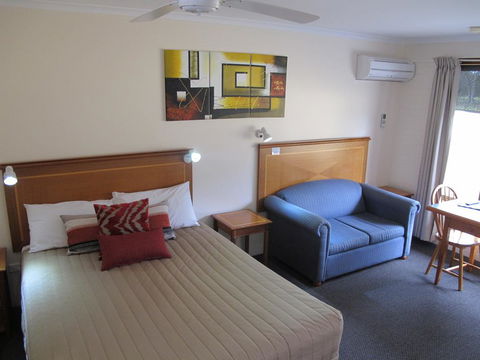 Golfers Lodge Motel - Tourism Gold Coast 0