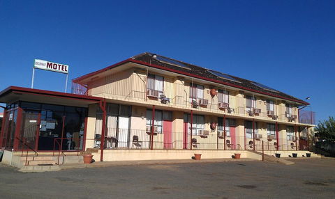 Goolgowi Highway Motel - Tourism Gold Coast 2
