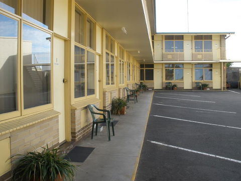 Grand Central Motel - Tourism Gold Coast 0
