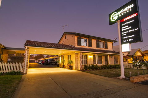 Green Gables Motel - Tourism Gold Coast 0