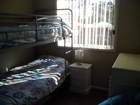 Grey Pebbles - Tourism Gold Coast 3