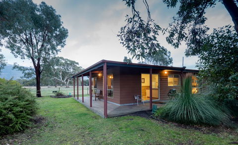 Halls Haven Resort - Tourism Gold Coast 0