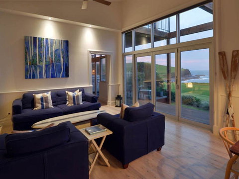 Hamptons Escape - Tourism Gold Coast 2