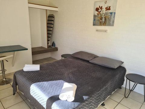 Harbour View Motel - Tourism Gold Coast 1