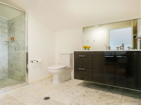 Hardigreen Park - Spacious With Tennis Court - Tourism Gold Coast 3