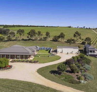 Harry Scotts Farmhouse At Vineyard - Gold Coast