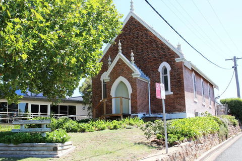Henry's Quirindi - Tourism Gold Coast 1