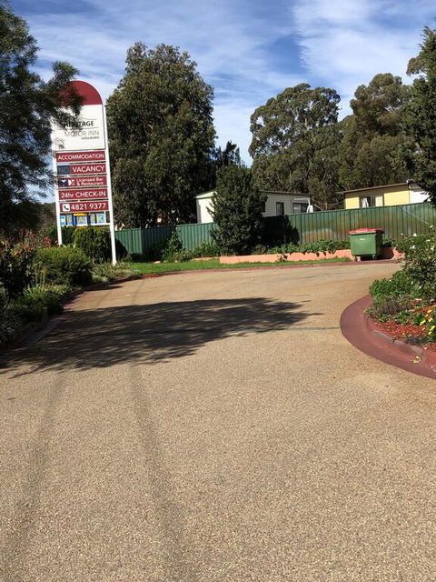 Heritage Motor Inn Goulburn - Tourism Gold Coast 3