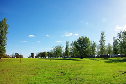 Hilltop Resort - Tourism Gold Coast 2