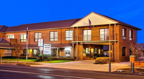 Holbrook Town Centre Motor Inn - Tourism Gold Coast 0